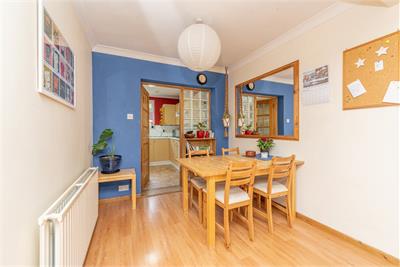 29 Ross Gardens, Edinburgh, EH9 3BR - image 4