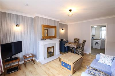 6 Queens Grove, Dalbeattie, DG5 4JG - image 5