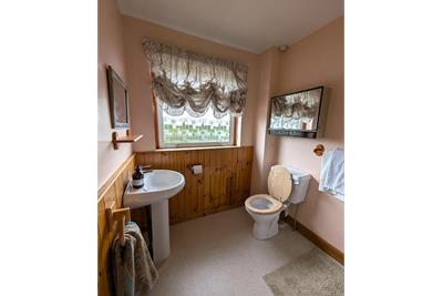 22 Barnton Road, Dumfries, DG1 4HL - image 12