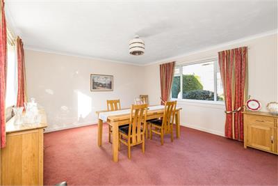 17 Craigmount Hill, Edinburgh, EH4 8DL - image 4