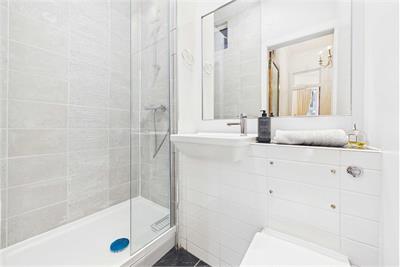 2/8 Marchmont Crescent, Edinburgh, EH9 1HN - image 13