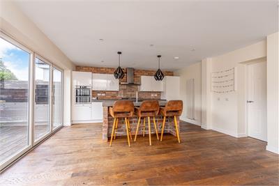 30 Tyler's Acre Road, Corstorphine, Edinburgh EH12 7HZ - image 3
