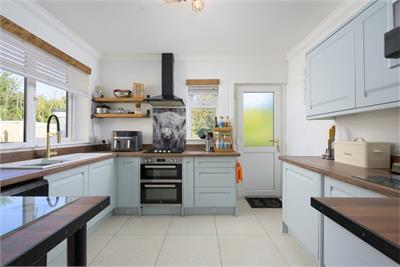 20 Woodhead Street, High Valleyfield, KY12 8SQ - image 6