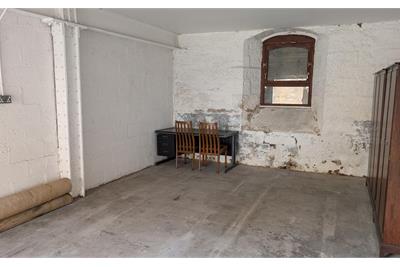 Garage 14, East Parkside, Edinburgh, EH16 5XN - image 4