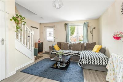 6 Dunipace Road, South Gyle, Edinburgh, EH12 9GH - image 2