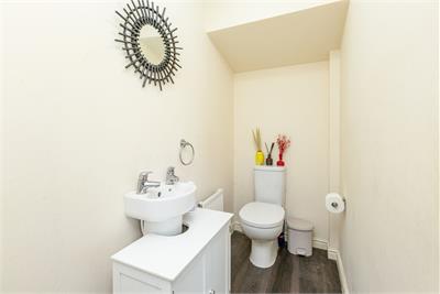 6 Dunipace Road, South Gyle, Edinburgh, EH12 9GH - image 6