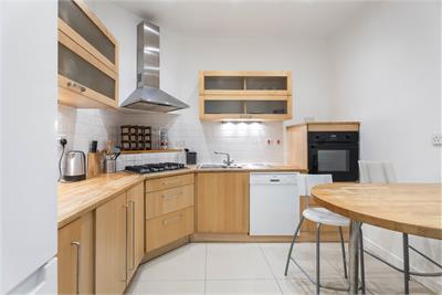 63 Iona Street, Leith, Edinburgh, EH6 8SR - image 5