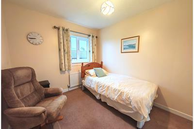 14 Southend Court, Strathaven, ML10 6QU - image 13