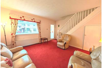 14 Southend Court, Strathaven, ML10 6QU - image 4