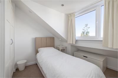 13 Broompark Road, Edinburgh, EH12 7JZ - image 14