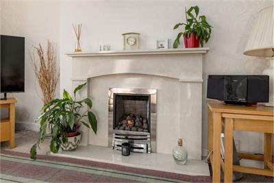 13 Broompark Road, Edinburgh, EH12 7JZ - image 4