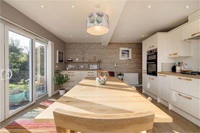 13 Broompark Road, Edinburgh, EH12 7JZ - image 9