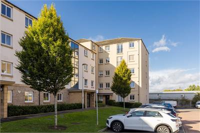 13/12 Flaxmill Place, Edinburgh, EH6 5QW - image 1