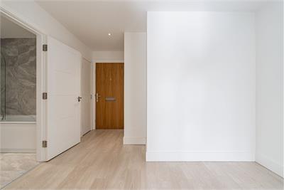 24/16 West Bowling Green Street, Edinburgh, EH6 5PB - image 12