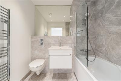 24/16 West Bowling Green Street, Edinburgh, EH6 5PB - image 10