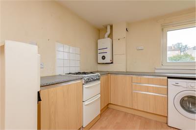 9/3 Northfield Drive, EDINBURGH, EH8 7RR - image 5
