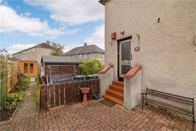 13 Sighthill Grove, Sighthill, Edinburgh, EH11 4QN - image 2