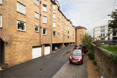 Flat 19 Homescott House, 6 Goldenacre Terrace, Edinburgh, EH3 5RE - image 17