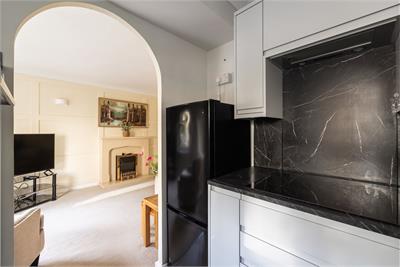 Flat 19 Homescott House, 6 Goldenacre Terrace, Edinburgh, EH3 5RE - image 6