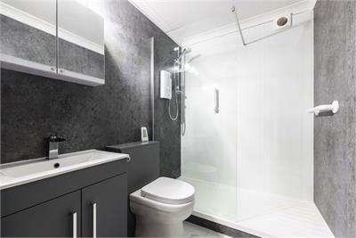 Flat 19 Homescott House, 6 Goldenacre Terrace, Edinburgh, EH3 5RE - image 9