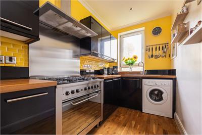 20/6 Pennywell Road, Edinburgh, EH4 4HD - image 3