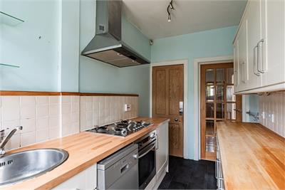 16 Priestfield Crescent, Edinburgh, EH16 5JQ - image 6