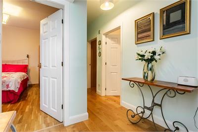 9/3 Whitson Crescent, Edinburgh, EH11 3BA - image 14