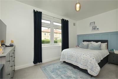 10 Restalrig Square, Restalrig, EH7 6HA - image 11