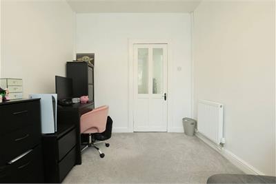 10 Restalrig Square, Restalrig, EH7 6HA - image 12