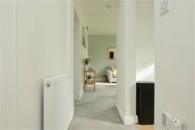 10 Restalrig Square, Restalrig, EH7 6HA - image 7