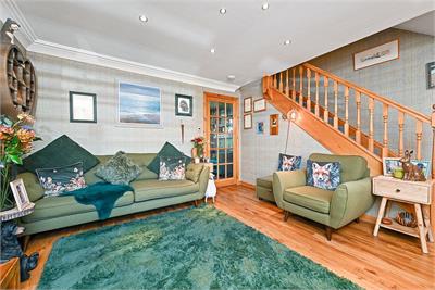 4 Easter Hermitage, Edinburgh, EH6 8BP - image 3
