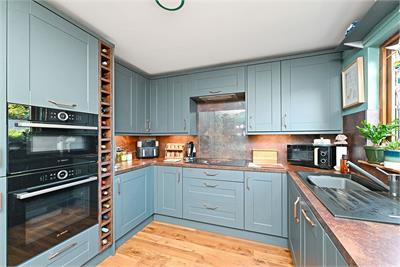 4 Easter Hermitage, Edinburgh, EH6 8BP - image 7
