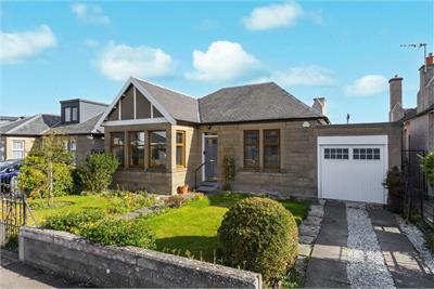 7 Duddingston Square East, Duddingston, Edinburgh, EH15 1RU - image 1