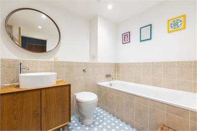 8/1 East Pilton Farm Rigg, Edinburgh, EH5 2GD - image 12