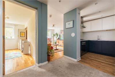 8/1 East Pilton Farm Rigg, Edinburgh, EH5 2GD - image 14
