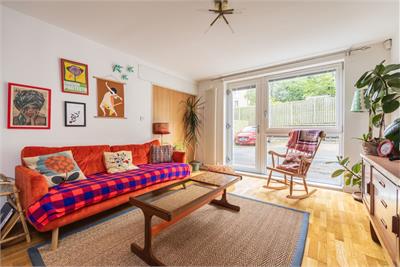 8/1 East Pilton Farm Rigg, Edinburgh, EH5 2GD - image 3