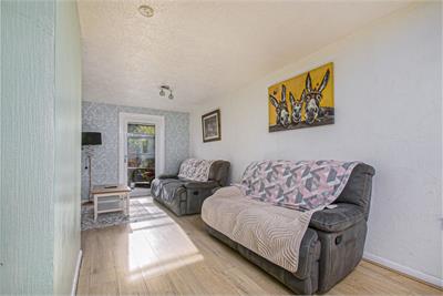 17 Craigston Drive, Dunfermline, KY12 0XE - image 3