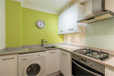 18/11 Blackwood Crescent, Edinburgh, EH9 1QY - image 6