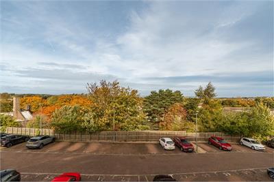 12/7 Burnbrae Drive, Edinburgh, EH12 8AS - image 15