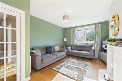 117/3 Whitson Road, Sighthill, Edinburgh, EH11 3BP - image 4