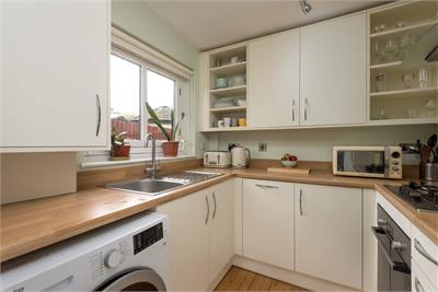 5/2 King's Meadow, Prestonfield, Edinburgh, EH16 5JP - image 10