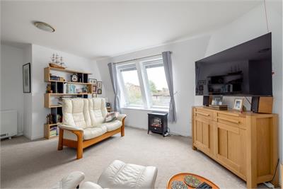 Flat 41 Claycot Park, 1 Ladywell Avenue, EDINBURGH, EH12 7LG - image 4
