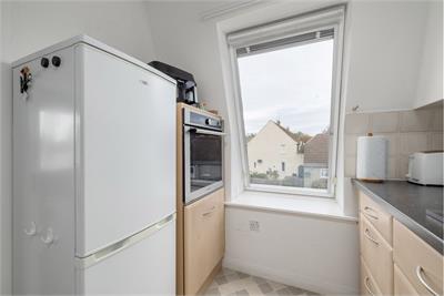 Flat 41 Claycot Park, 1 Ladywell Avenue, EDINBURGH, EH12 7LG - image 9