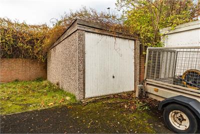 68 South Gyle Park, Edinburgh, EH12 9EW - image 8