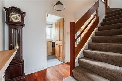 68 South Gyle Park, Edinburgh, EH12 9EW - image 9