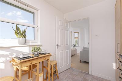 Flat G, 2, Kingfisher Place, Dunfermline, KY11 8JJ - image 6
