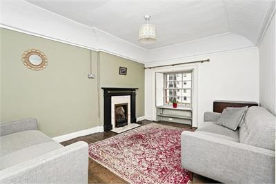12/3 Annfield, Edinburgh, EH6 4JF - image 2