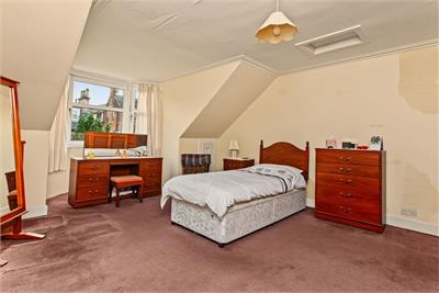 20 Calside, Paisley, PA2 6DB - image 13
