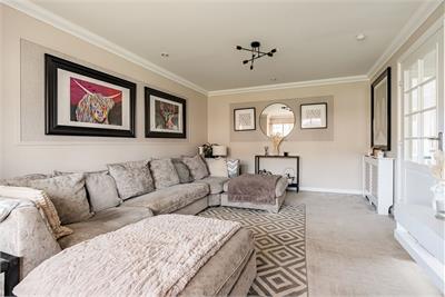 22 Gladstone's Gait, Bonnyrigg, EH19 3GA - image 7
