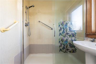 32 North Bughtlinfield, Edinburgh, EH12 8XZ - image 15